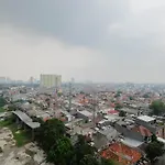 Nice And Elegant 1Br At The Wave Kuningan Apartment By Travelio