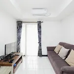 Nice And Elegant 1Br At The Wave Kuningan Apartment By Travelio