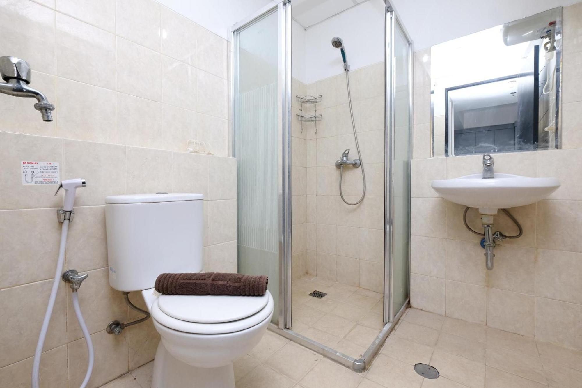 And Elegant 1br At The Wave Kuningan By Travelio * Jakarta